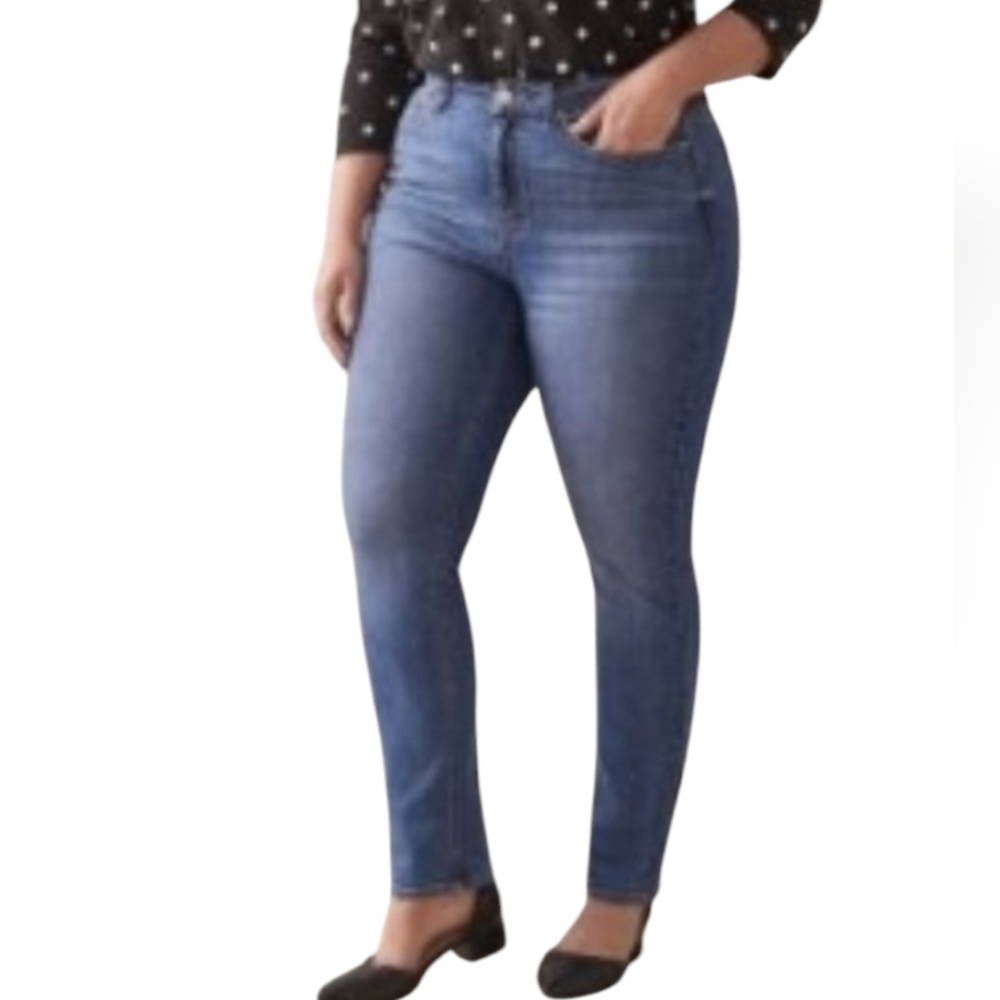 d/C Jeans Women's Straight Leg Medium Wash Jeans Size 16